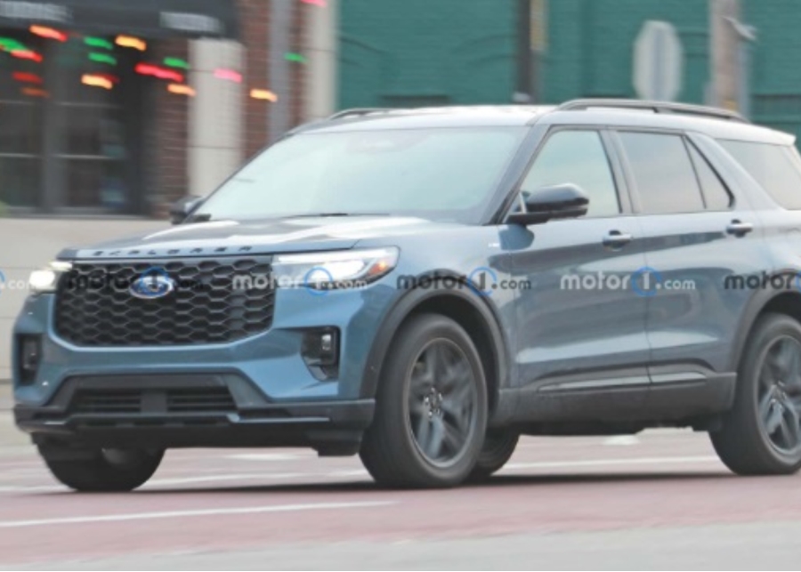 Ford Explorer 2024 Xuất Hiện Trên Đường Phố Trước Ngày Ra Mắt