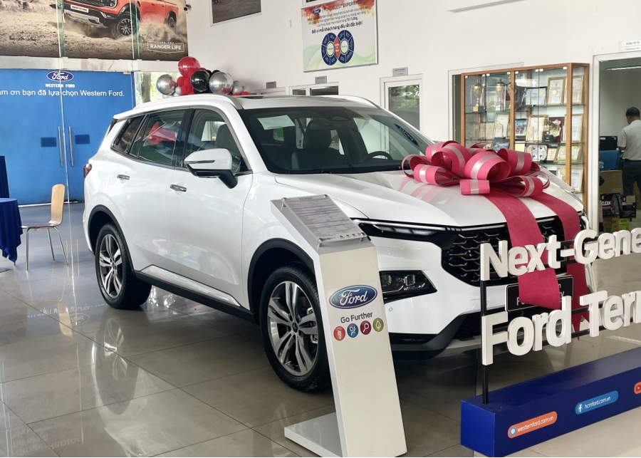 Giá xe Ford Territory Tháng 8 2023